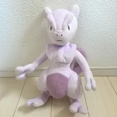 「ミュウツーの逆襲 EVOLUTION」めちゃでかミュウツーぬいぐるみ