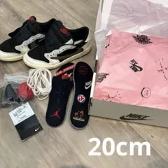 トラヴィス スコット ナイキ エアジョーダン1 ロー ミディアム オリーブ