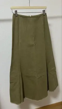 titivate スカート　カーキ　フレア　Aライン