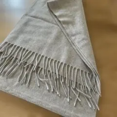 カシミヤマフラー ベージュ　UNIQLO