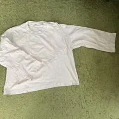 UNIQLO 長袖Tシャツ レディース　トップス　ユニクロ