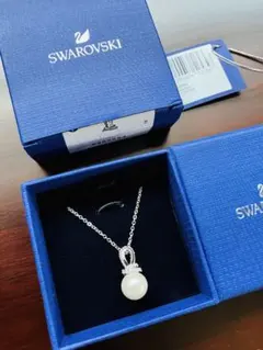 新品　スワロフスキー Swarovski ORIGINALLY ペンダントのサムネイル