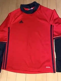 adidas ハイネック トレーニングウェア レッド