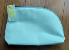 クリニーク　ポーチ