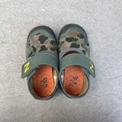 New Balance カモフラージュ サンダル 15.5cm