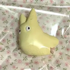 ☆新品未開封☆ ジブリ となりのトトロ 小トトロ走る マグネット 磁石