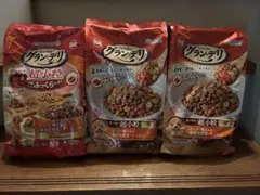 ユニチャーム グラン・デリ ドライフード 1.7kg×3袋　おまけつきのサムネイル