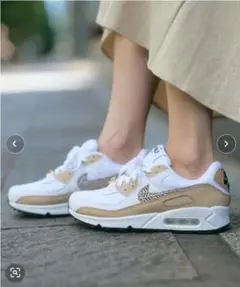 Item thumbnail for item b736e40b-1d4d-493a-8b4e-57a2b5204440