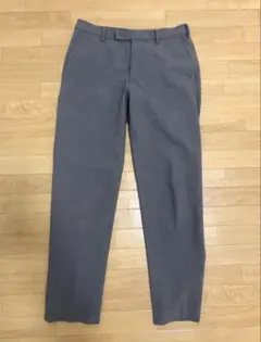 UNIQLO ユニクロ 感動パンツ　グレー　ウエスト73cm