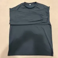 GU ダークグリーン 長袖 Tシャツ