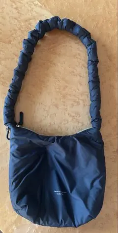 Item thumbnail for item bb23ef6f-1982-4414-8894-c83889b61350