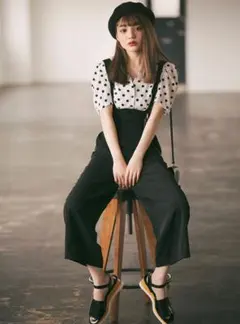 GRL(グレイル) パワショルVネックドットブラウス