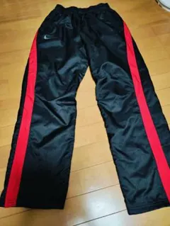 NIKE メンズ ブラック レッド