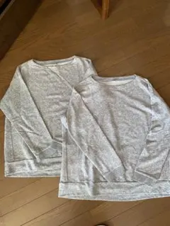 UNIQLO グレー 長袖Tシャツ Mサイズ