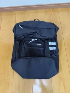GIANT バックパック リュック ブラック　ロードバイク付属荷物入れ2個