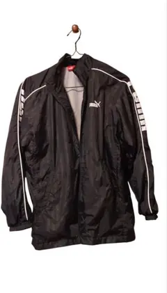 PUMA ブラック ナイロンジャンパー