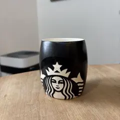 スターバックス　マグカップ　海外　ブラック　ハワイ　ロゴ