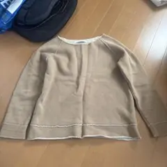 LADY LUCK LUCA ベージュ トレーナー