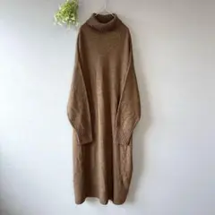 B&Y［F］大人ナチュラル◎ウールブレンド◎タートルネックロングニットワンピース