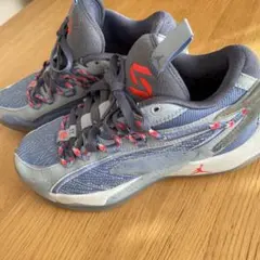 美品！Jordan バスケットボールシューズ 水色