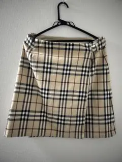 2025年最新】バーバリースカートの人気アイテム - メルカリ
