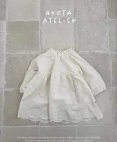 アオスタ　チュニック　ワンピース　アイボリー 未使用　秋服　長袖　ベビー服　M