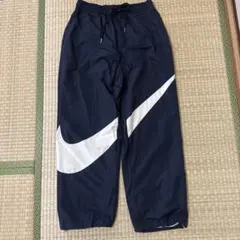 未使用★ナイキ ロングパンツビッグスウッシュ ナイロンパンツ 黒 Lサイズ