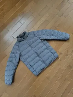 綺麗目　ユニクロ　グレー 中綿ジャケット 150サイズ