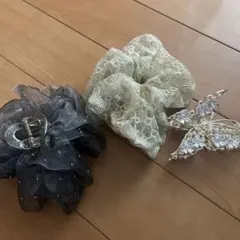 シュシュ　蝶型ヘアクリップ　セット