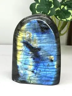 天然石　ラブラドライト　フリーフォーム　原石　シラーキラキラ87g⭐️1611