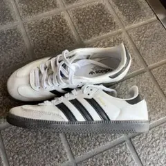 adidas Samba ホワイト/ブラック スニーカー23.5センチ