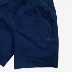 値引き中】adidas ネイビー ショートパンツ