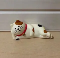 デコレ コンコンブル ゴロ寝 三毛猫