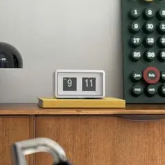 ホワイト フリップ テーブルクロック パタパタ時計 静音