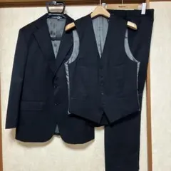 【極美品】スーツ　AB4 セットアップ　スリーピース　着用１回