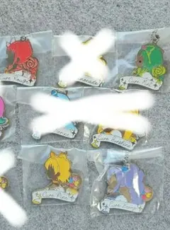 プリキュア　一番くじ　シルエットメタルチャーム　4点セット