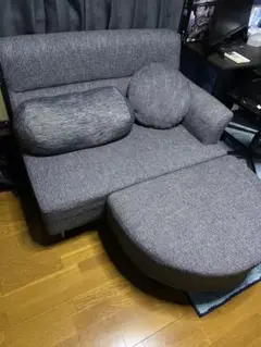 2人掛けソファ グレー オットマン クッション付き