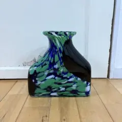 Item thumbnail for item c0d3da90-5866-4cb5-bb46-f6475e1cbecf