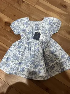 【新品】コトリ　花柄　ワンピース　80