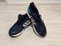 【新品・未使用】adidas ネイビー スニーカー 23.5CM