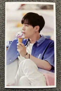 SUGA シュガ　ユンギ　BTS　サーティーワン　トレカ　カード　防弾少年団