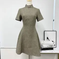 ヴィトン ワンピース 21AW 半袖 スタッズ ビジュー ドレス ゴールド 