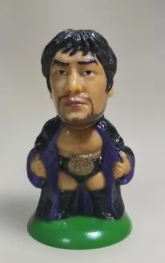 プロレス アントニオ猪木 フィギュア ガウン(オレンジ) 限定品 - メルカリ