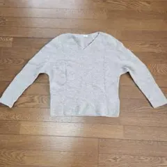 IÉNA　イエナ　グレー Vネックニット 長袖