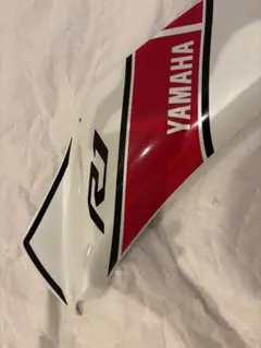 yzf-r1サイドカウル