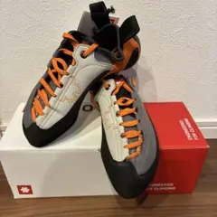 Item thumbnail for item 406dda7a-01fb-49b6-923c-d2a057e52a1e