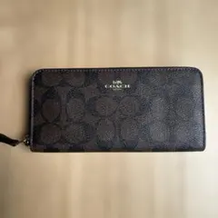 COACH シグネチャー ラウンドファスナー 長財布　ブラウン系　美品