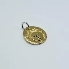 tady&king チビメタルk18 ウルフ ネックレストップ ゴールド - メルカリ