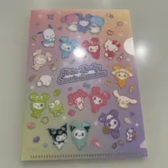 twice lovelys サンリオコラボ　クリアファイルミニ