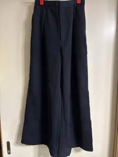 GU ネイビー ワンタックワイドパンツ S 低身長の方に